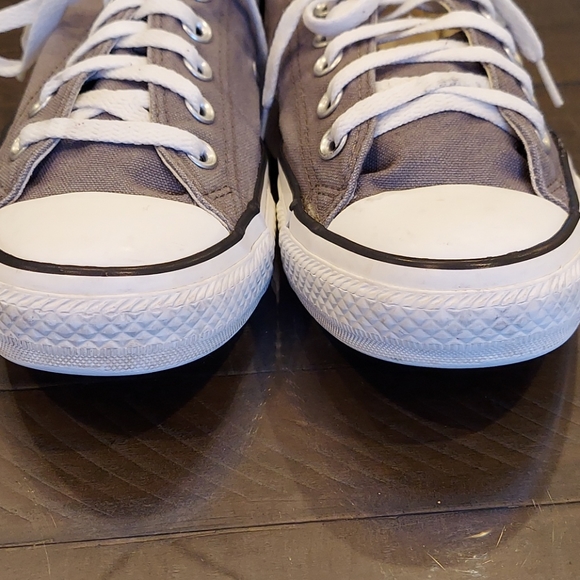 Converse Chuck Taylor All Star Low Top Sneaker - Picture 5 of 9